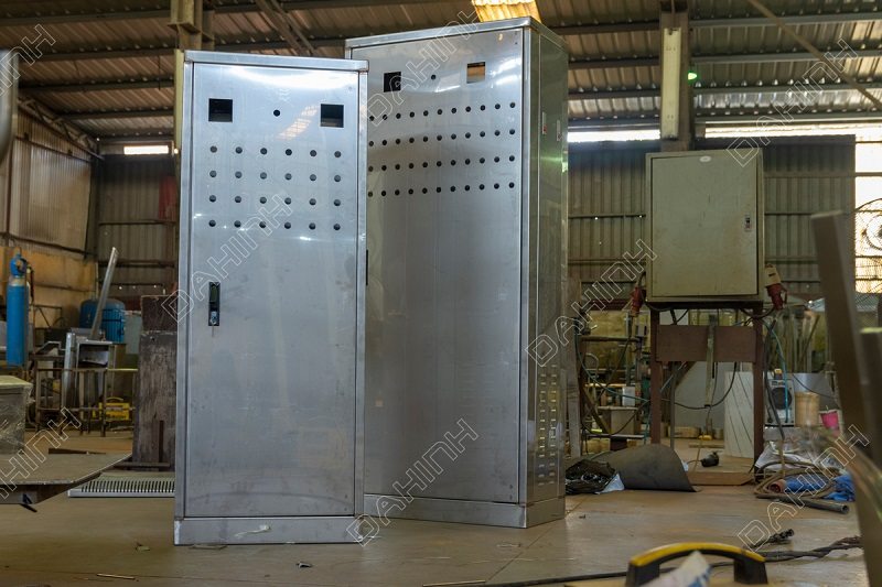Gia công tủ điện inox theo yêu cầu, đảm bảo độ bền cao